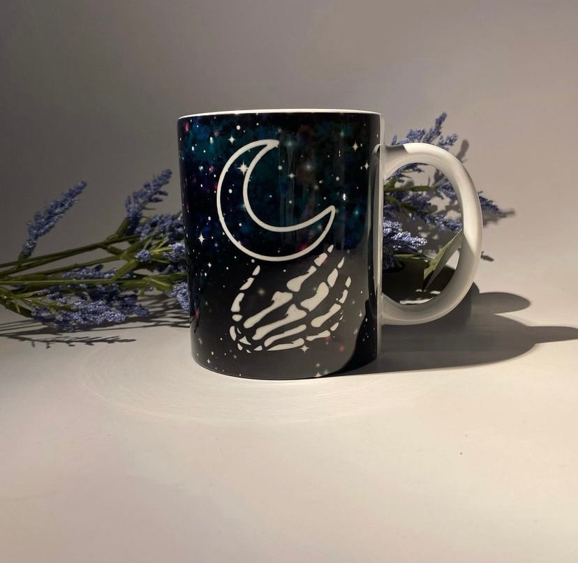 Devoted to the Moon 🌙 Mug
